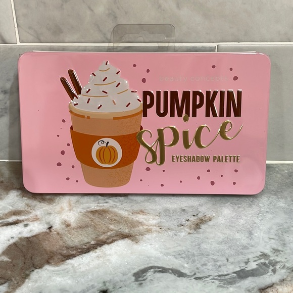 🎃Beauty Concepts Pumpkin Spice 18 Pan Eyeshadow Palette - Fall Shades 🎃 NEW - Picture 1 of 6
